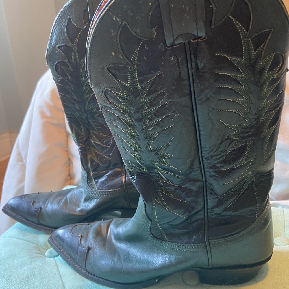 Western boots size 7